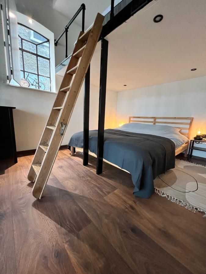 Bed & Breakfast Heit Joure Extérieur photo